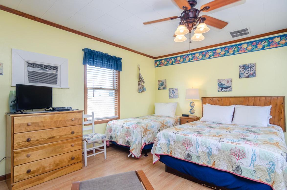 The Pelican Hidden Treasure Inn Room 2 By Bryant Real Estate Кур-Бич Экстерьер фото
